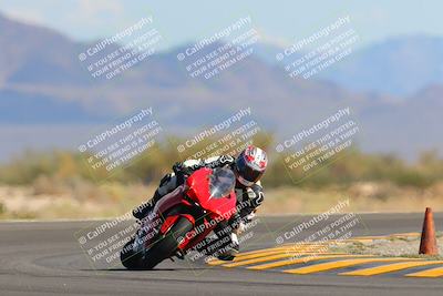 media/Oct-09-2022-SoCal Trackdays (Sun) [[95640aeeb6]]/Turn 15 (150pm)/